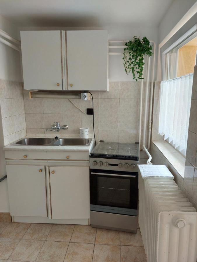 Barbara Apartmanhaz Кестхей Экстерьер фото